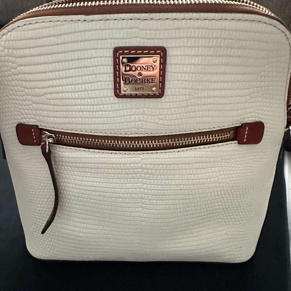 NWT Dooney & Bourke Lizard Embossed Backpack